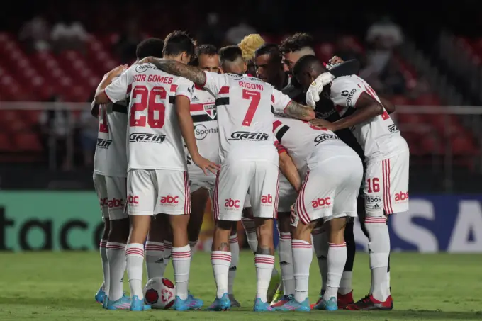 Salário jogadores do São Paulo 2023 atualizado. 