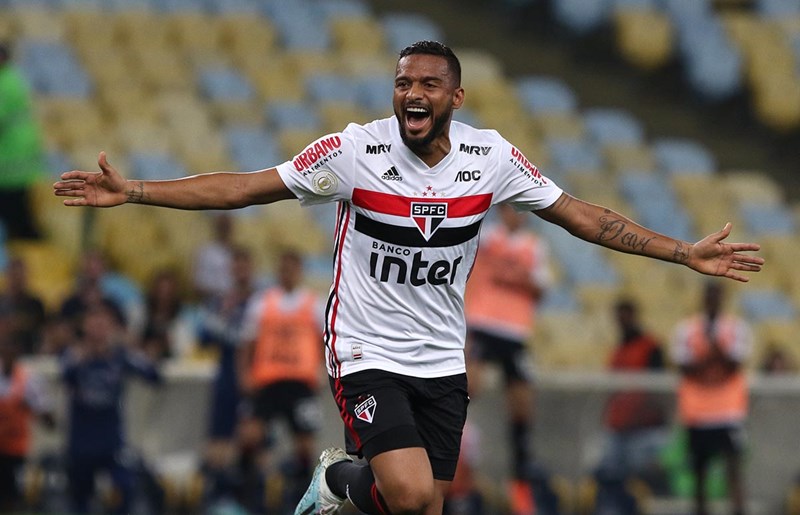 São Paulo FC on X: O lateral-esquerdo Reinaldo, os meias Igor