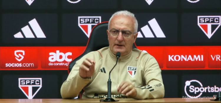 Dorival dispara contra arbitragem após empate do São Paulo em clássico:  'Foi lamentável o que aconteceu aqui hoje