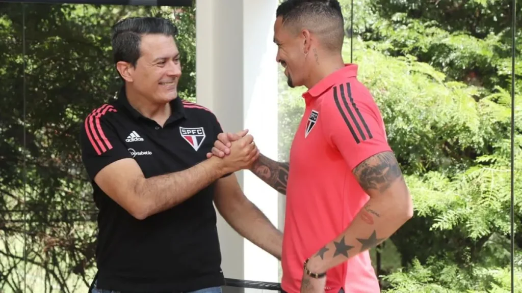 São Paulo não dorme no ponto e vai assinar com ex-Grêmio 1 Rui Costa Sao Paulo