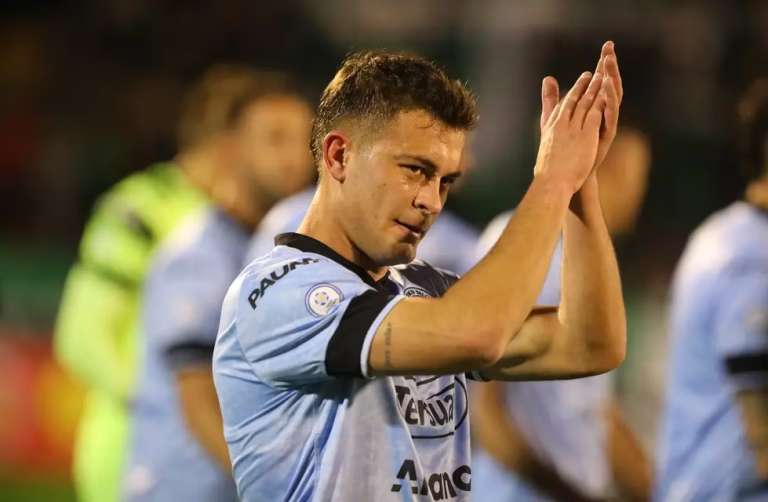 São Paulo se antecipa a saídas e quer volante argentino de R$ 12,7 milhões 1 Santiago Longo Belgrano 1